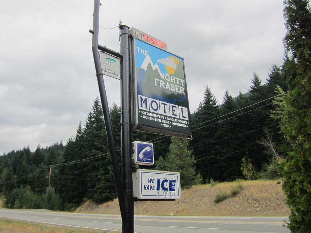 The Mighty Fraser Motel 보스턴 바 외부 사진